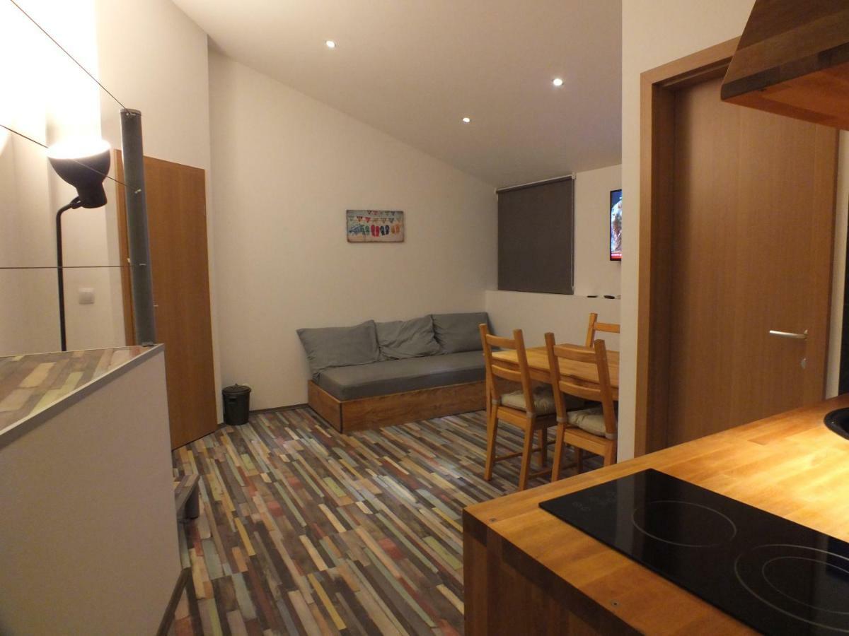 Apartmani Barisic Brodarica  Eksteriør billede